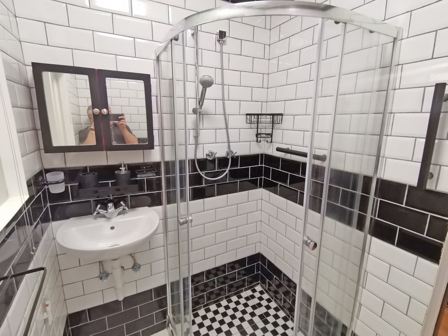 To Let 0 Bedroom Property for Rent in Zeekoevlei Western Cape